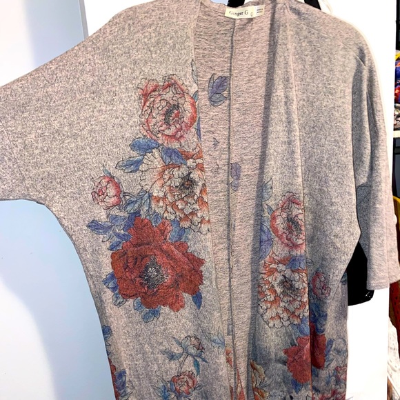 Cardigan - Picture 1 of 1